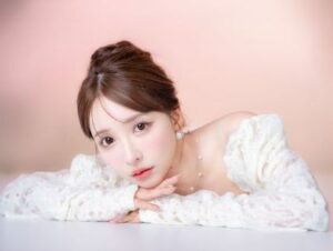 三上悠亜　MIKAMIコイン　画像②